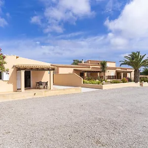 Juan De S'hereu Chalet